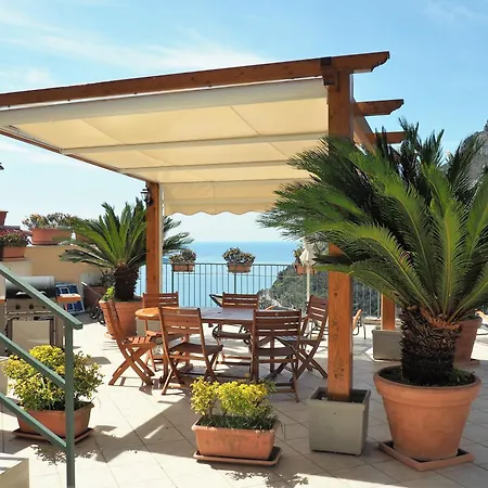 Lia's - Il Monticello Vendégház Positano